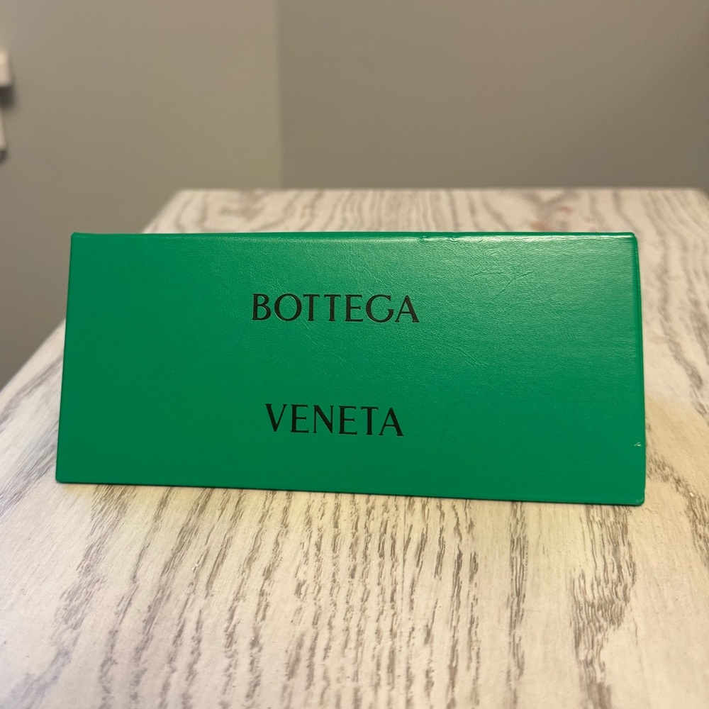 Bottega Veneta Signature Sunglasses Case